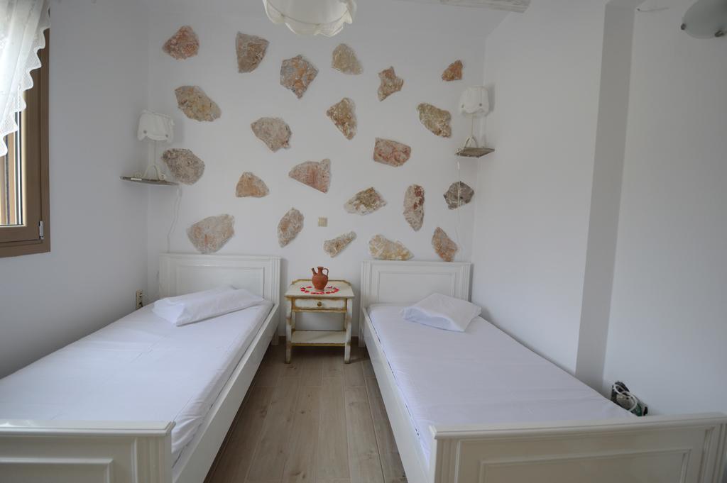 Bianca Suite & Home Psinthos Екстериор снимка